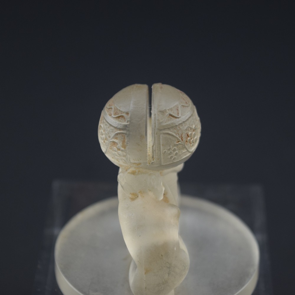 Rene Lalique Deux figurines menu holder C1924 View IV