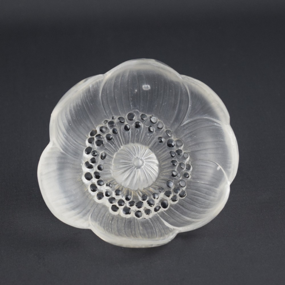 Rene Lalique Anemone flower paperweight, closed petal version C1931 View II