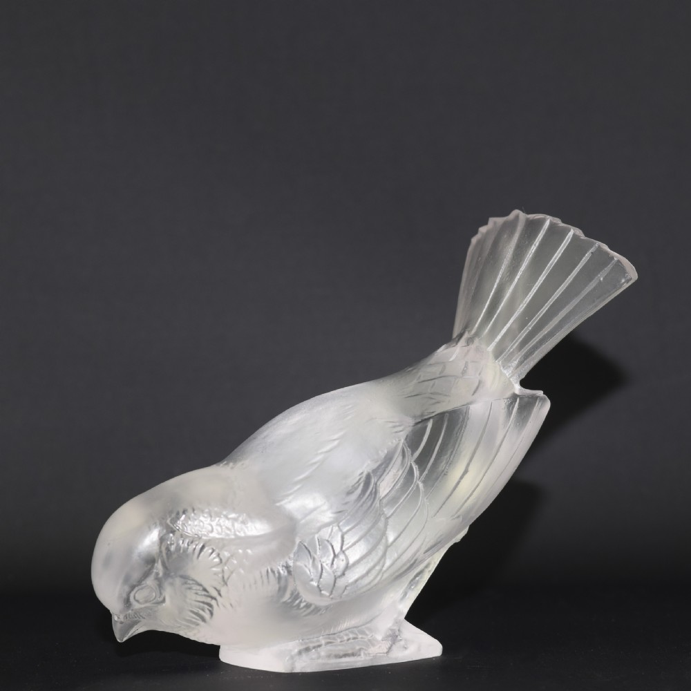 RENE LALIQUE MOINEAU HARDI PAPERWEIGHT C1929 View II