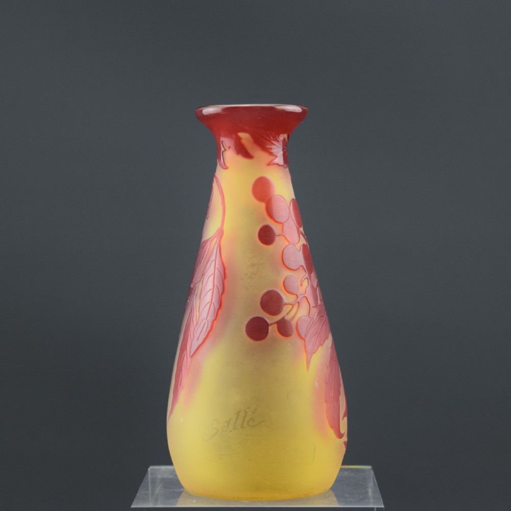 GALLE LEAF & BERRY CAMEO GLASS VASE C1900 View IV