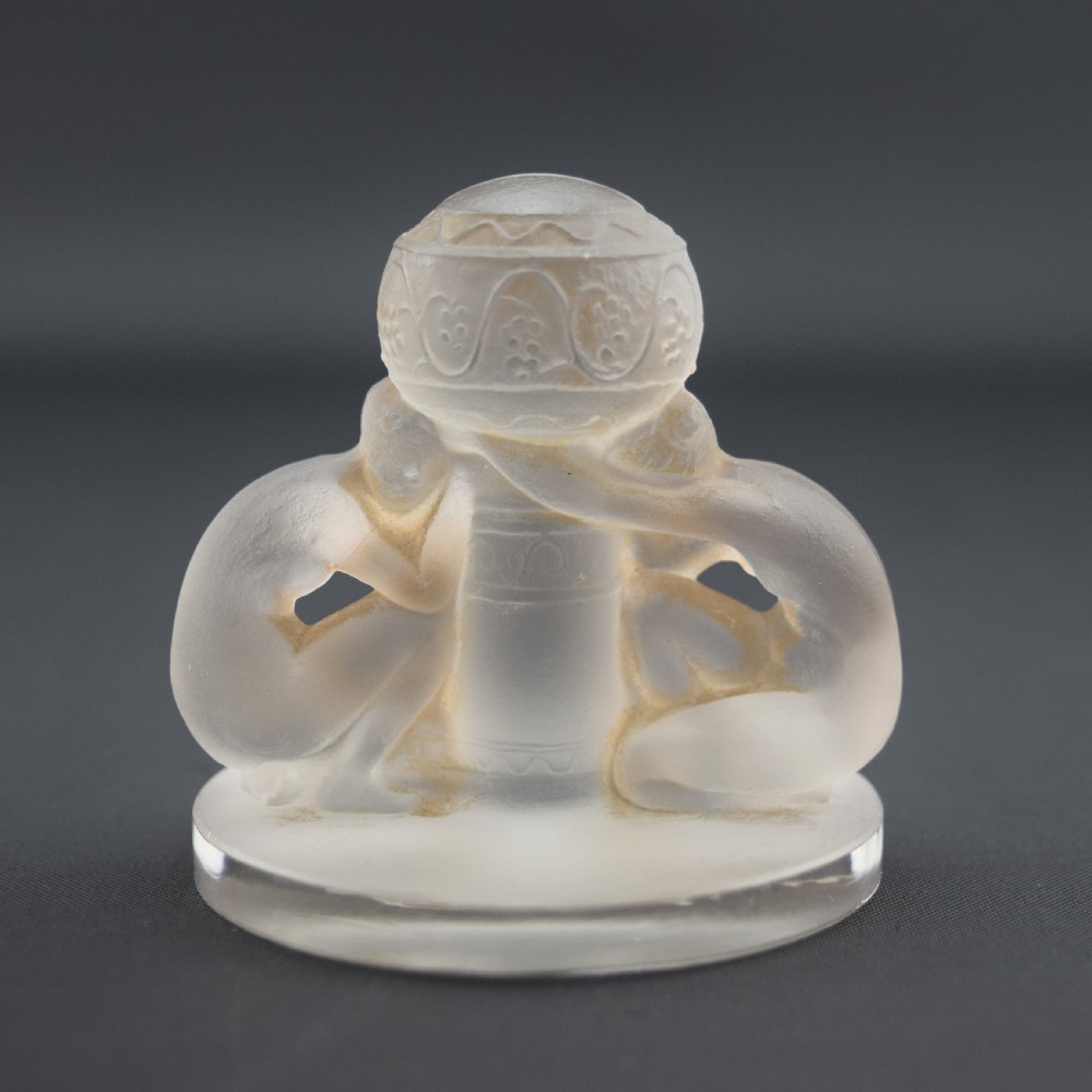 Rene Lalique deux figurines menu holder C1924 View IV