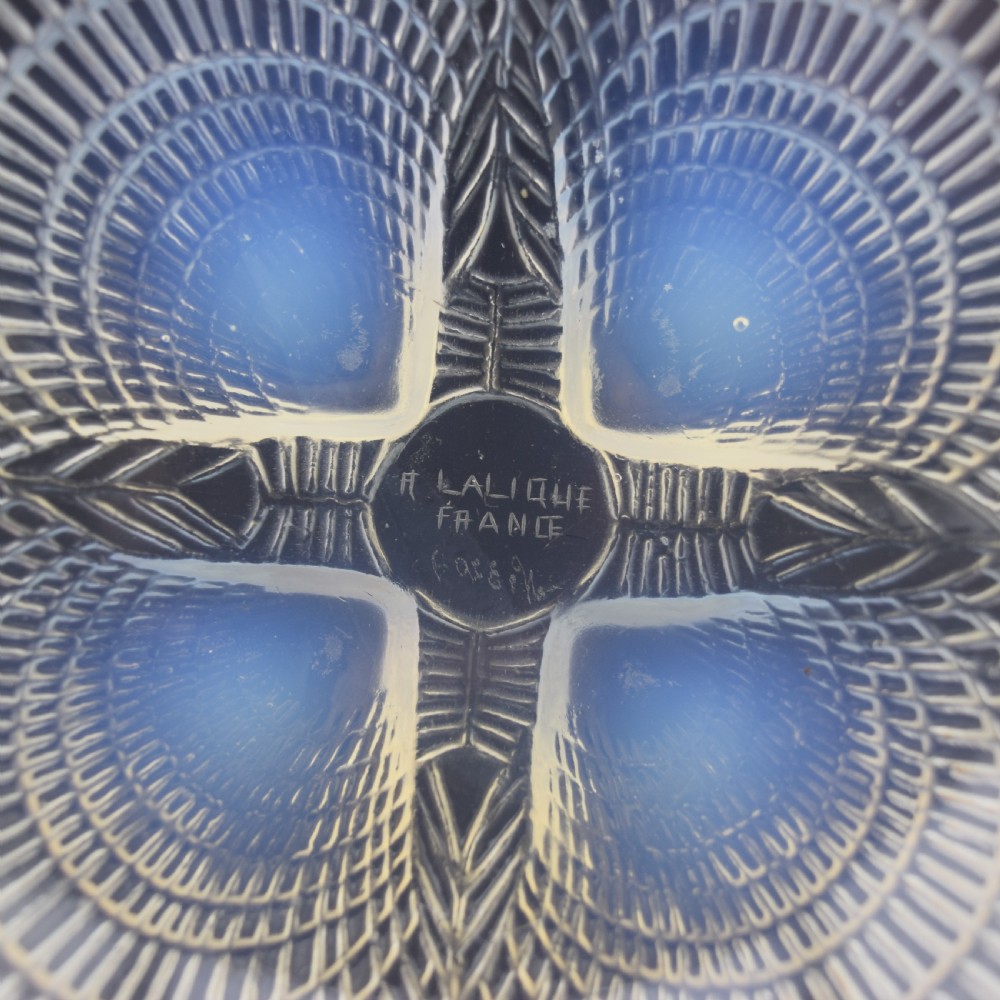 Rene Lalique small opalescent coquilles bowl C1924 View II