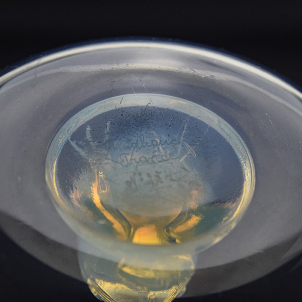 Rene Lalique opalescent glass moineau ashtray C1925 View V