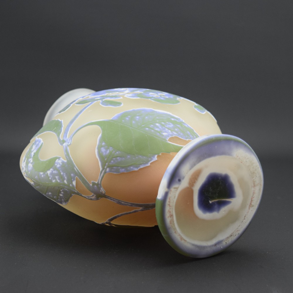 Galle cameo glass Hydrangea vase C1905 View V