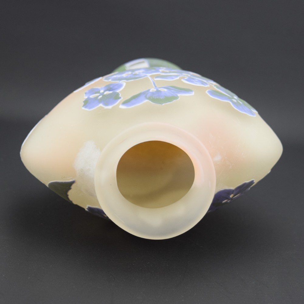 Galle cameo glass Hydrangea vase C1905 View VI