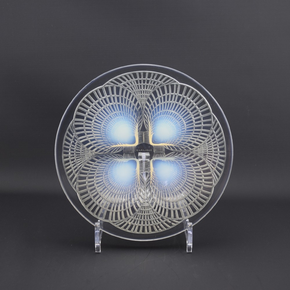 Rene Lalique opalescent coquilles no4 Plate C1924