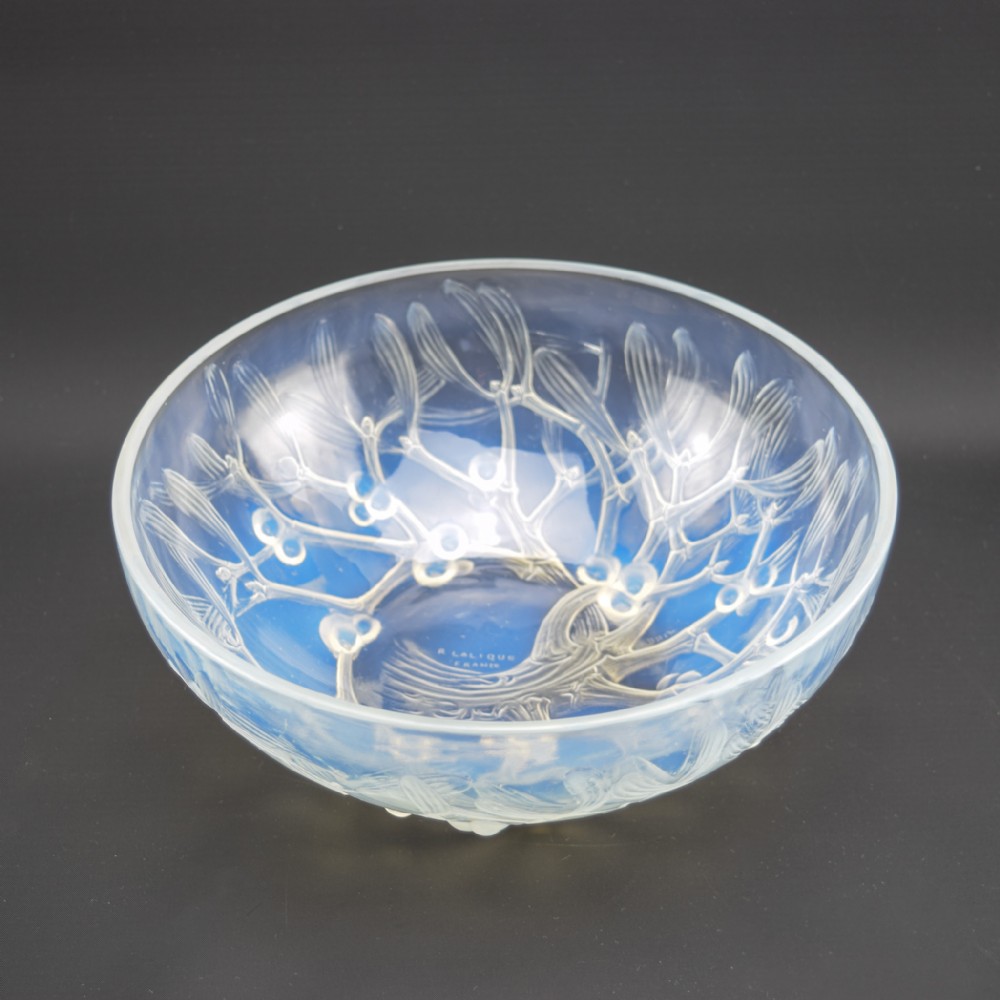 Rene Lalique opalescent Gui bowl C1921