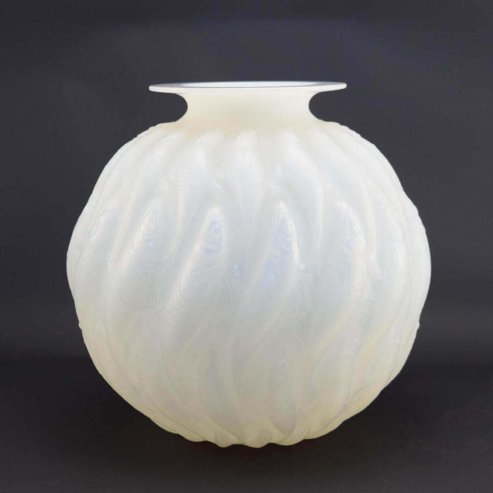 Rene Lalique Opalescent Marisa vase c1927