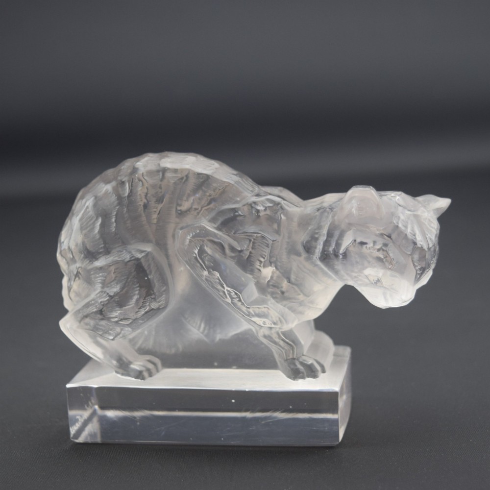 Rene Lalique chat (cat) paperweight View IV