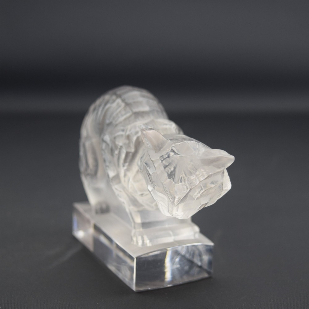 Rene Lalique chat (cat) paperweight View V