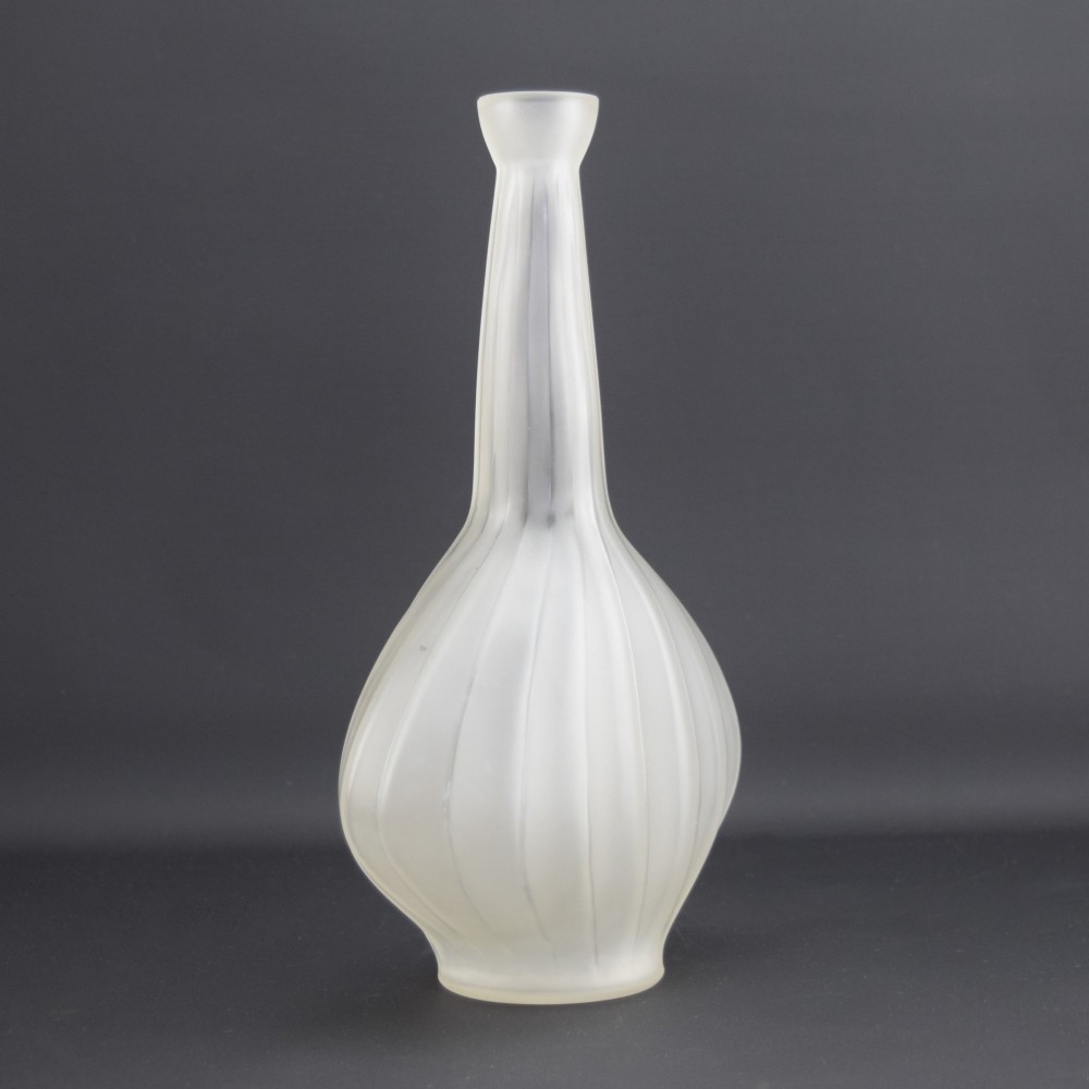 A frosted clear glass decanter featuring a wide, vertically ribbed bulbous body tapering into a slender neck. View IV