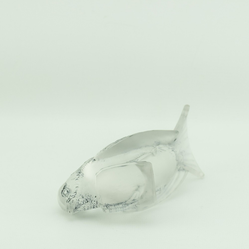 A Rene Lalique frosted glass paperweight shaped like a sparrow with its head turned downwards. View V