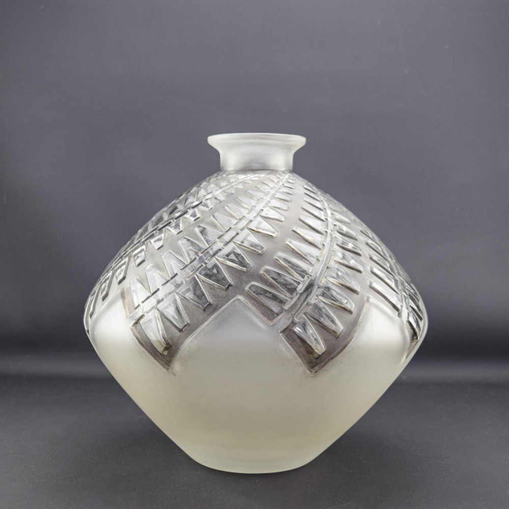 Rene Lalique Montargis vase C1929