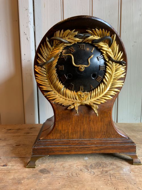 Memento Mori Mantle Clock