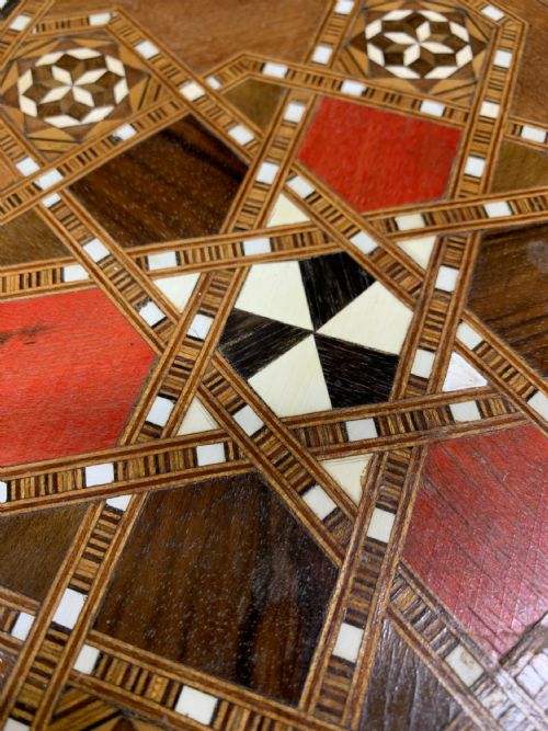 EARLY 20TH CENTURY MOORISH STYLE SIDE TABLE - ADDITIONAL PHOTO 5