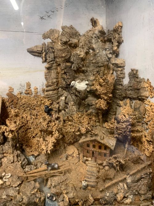 LARGE FINE ANTIQUE CORK DIORAMA WITH TWIG FRAME - ADDITIONAL PHOTO 7
