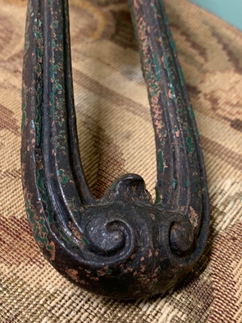 VICTORIAN CAST IRON DOOR KNOCKER WITH HERMES HEAD - ADDITIONAL PHOTO 6