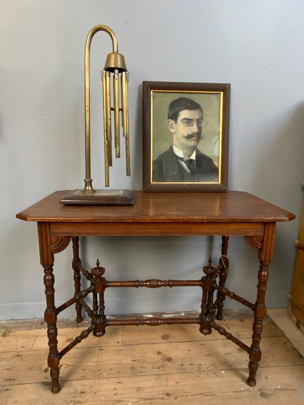 LARGE VICTORIAN TABLE CHIMES View III