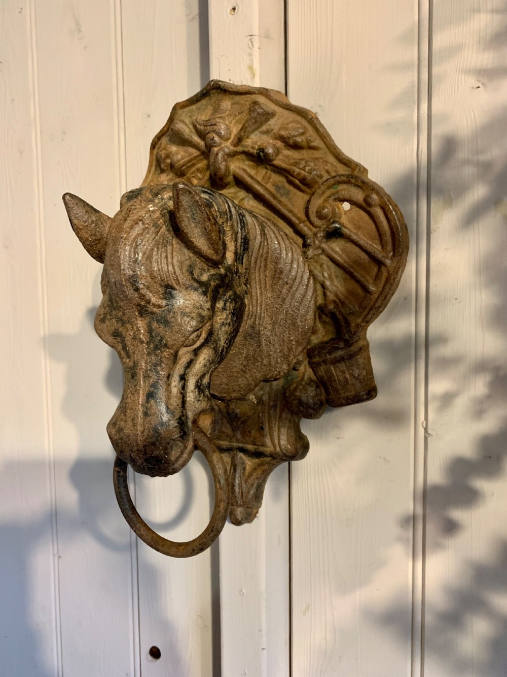 VICTORIAN STABLE WALL TETHER RINGS