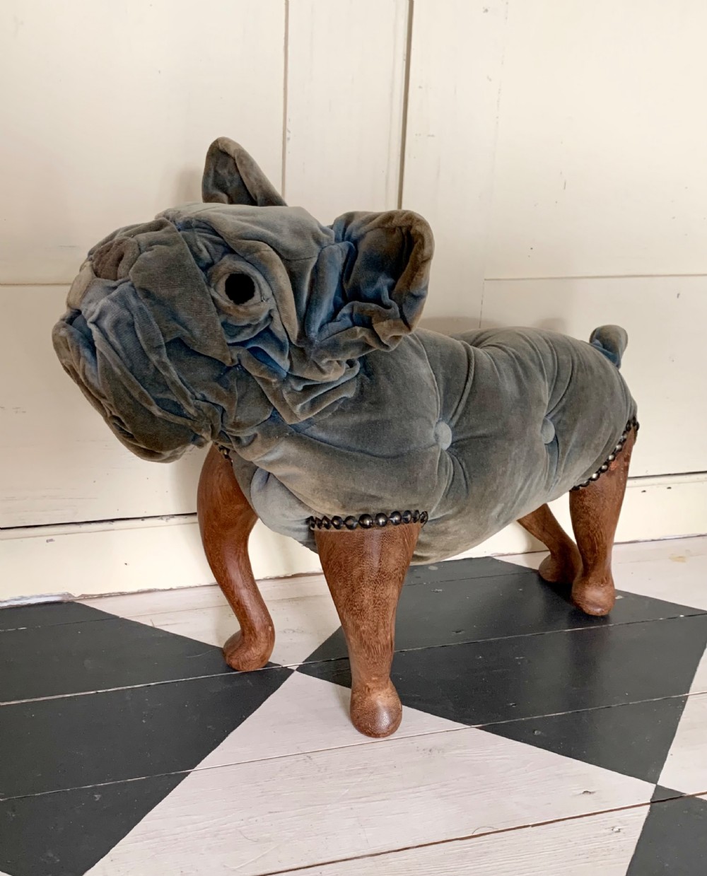 1920’s VELVET BULLDOG FOOT STOOL