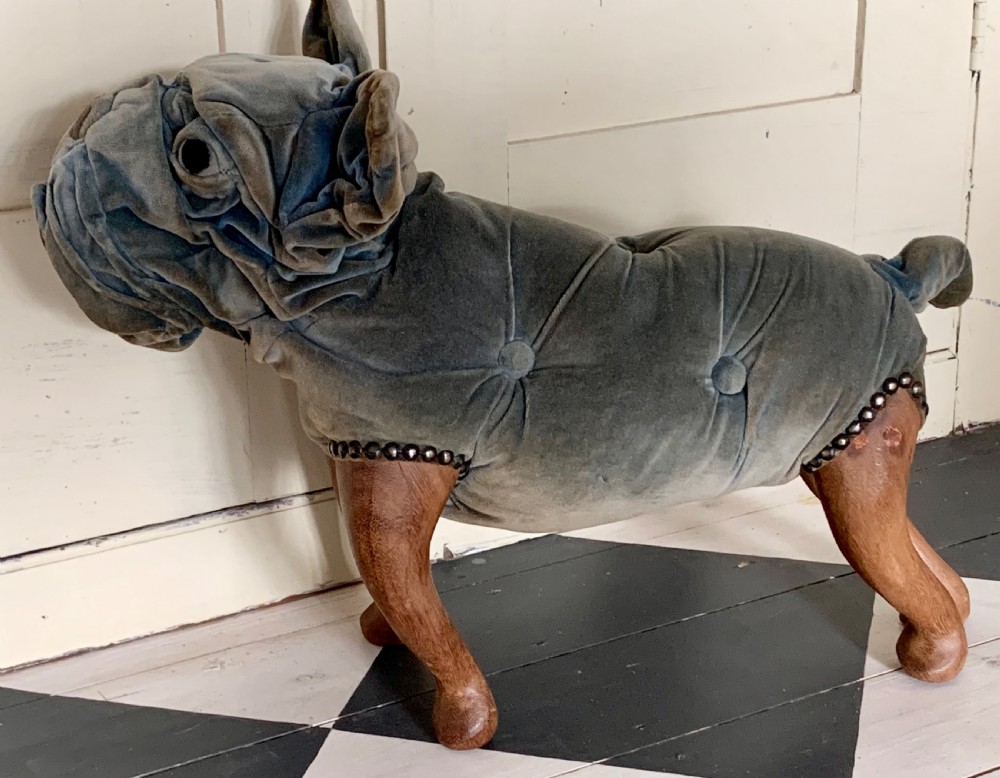 1920’s VELVET BULLDOG FOOT STOOL View III