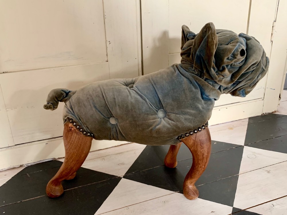 1920’s VELVET BULLDOG FOOT STOOL View V