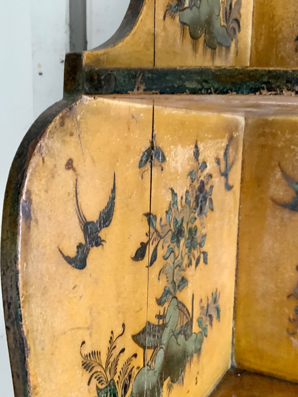 GEORGIAN CHINOISERIE SHELVES View VII