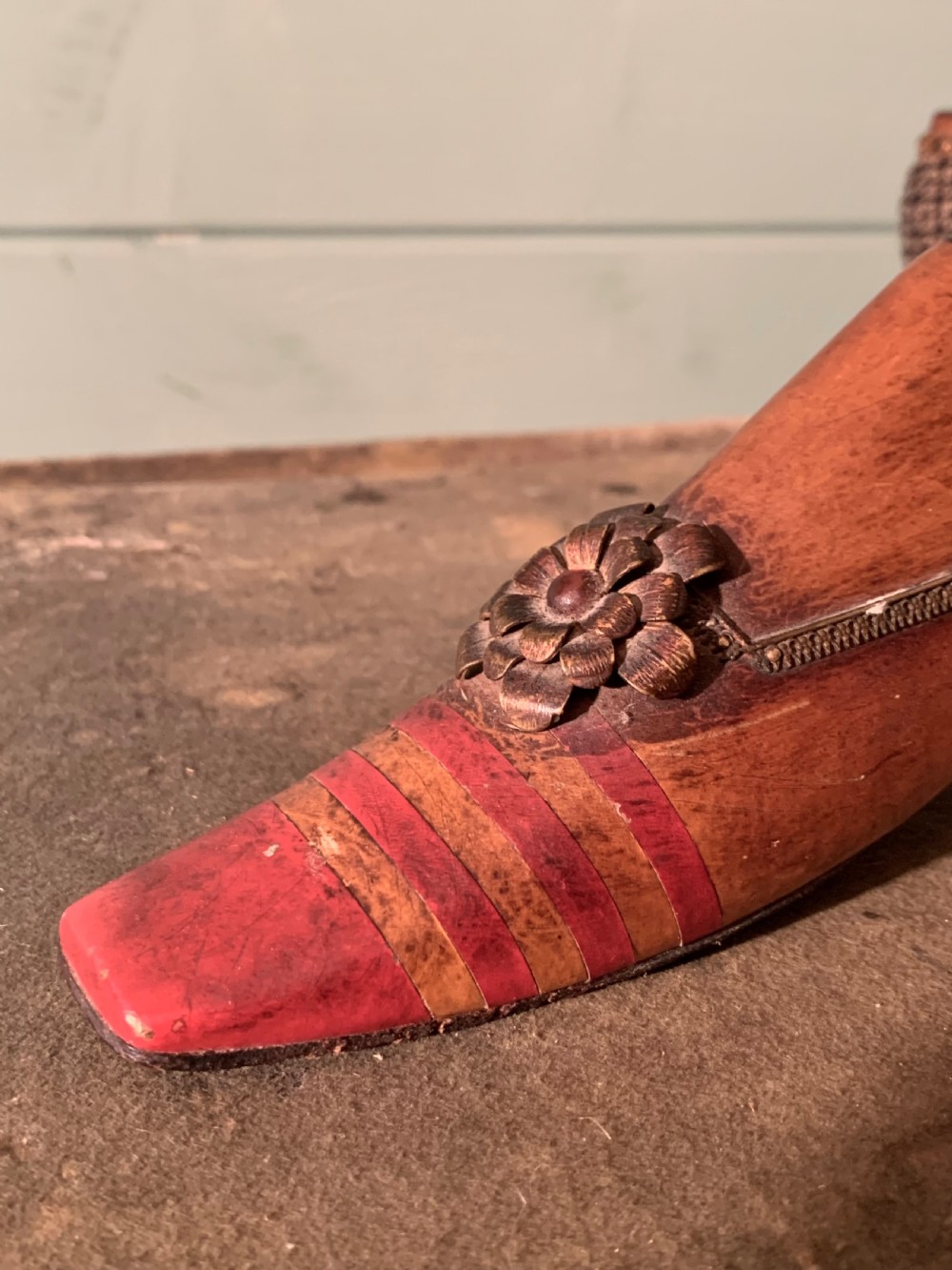 19th CENTURY FRENCH SALESMANS SHOE SAMPLES View VIII