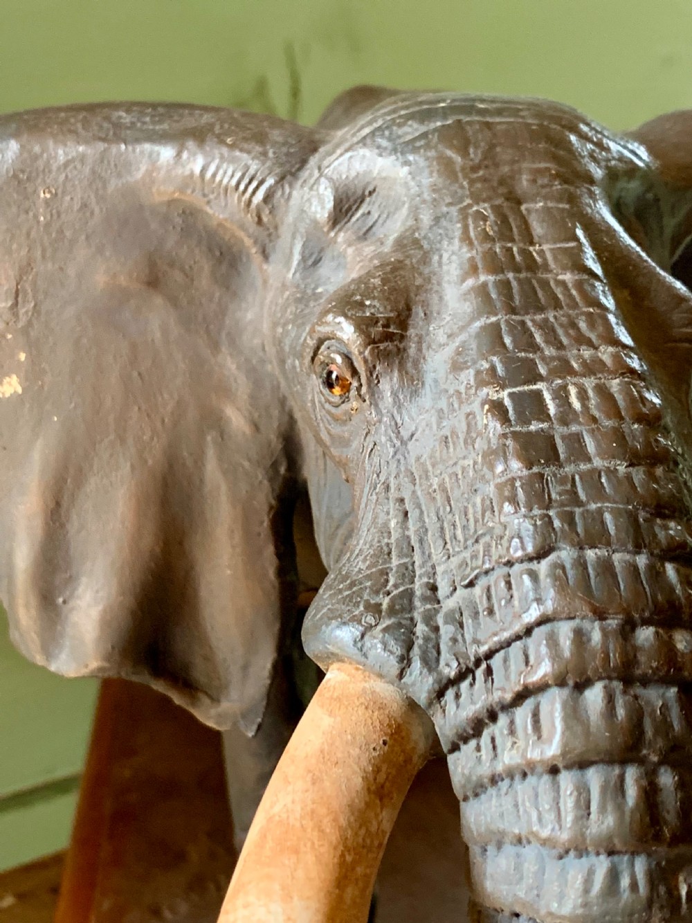 AFRICAN ELEPHANT SCULPTURE - Terry Owen Matthews View V