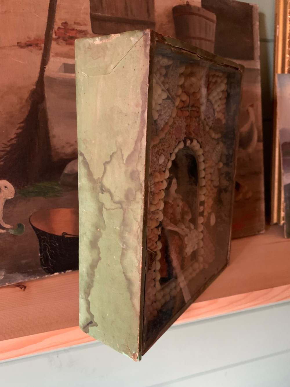 EARLY 19THc SAILOR’S VALENTINE SEA SHELL DIORAMA View V