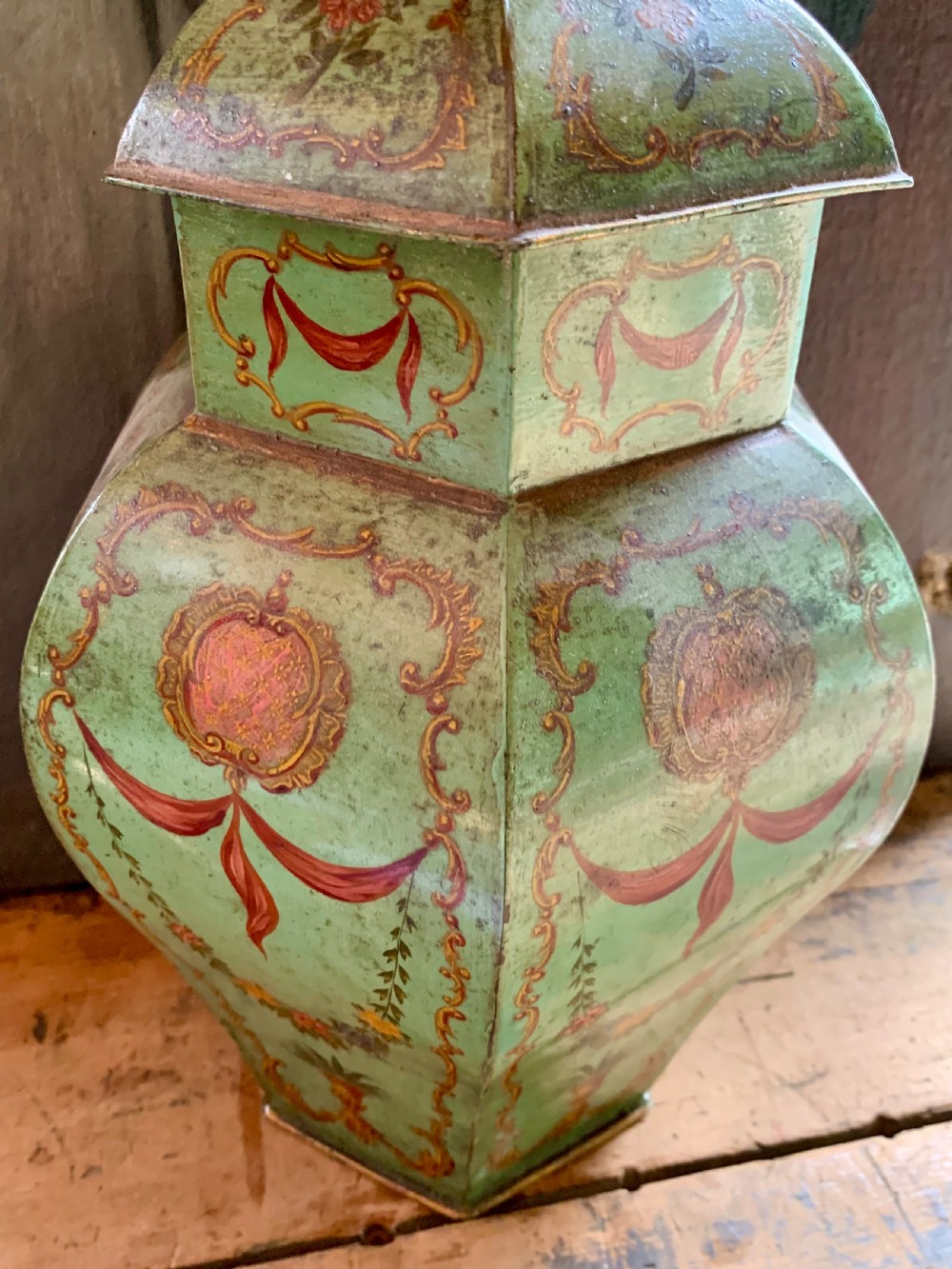19thC  FRENCH TOLEWARE VASE & COVER View V