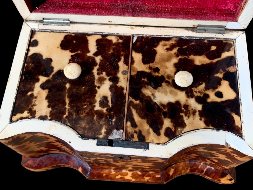 GEORGIAN TORTOISESHELL TEA CADDY View XII