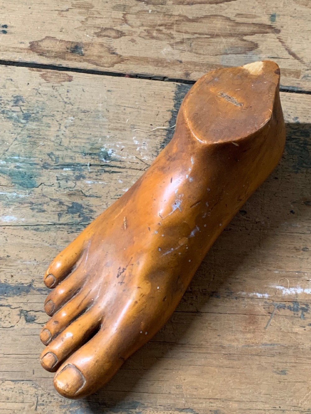 ANTIQUE ARTIST MODEL OF A FOOT