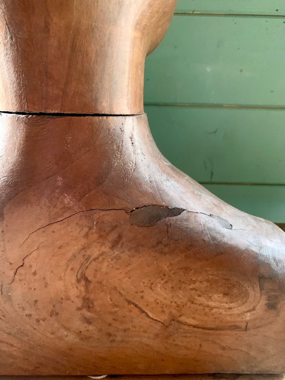 A RARE FRENCH CARVED MILLINER’S HEAD AND SHOULDERS View X