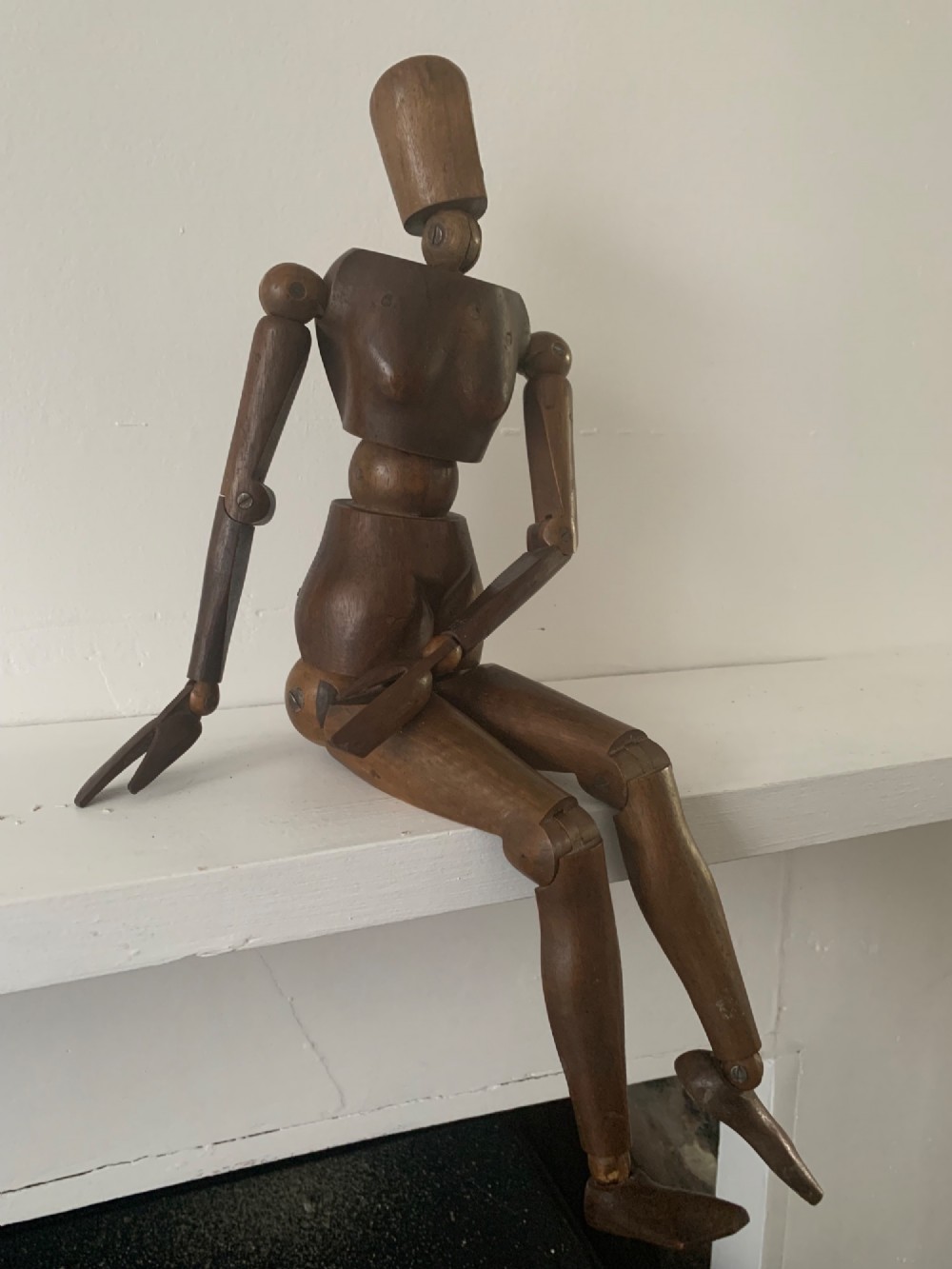 A RARE 19th CENTURY FEMALE ARTIST’S LAY FIGURE View III