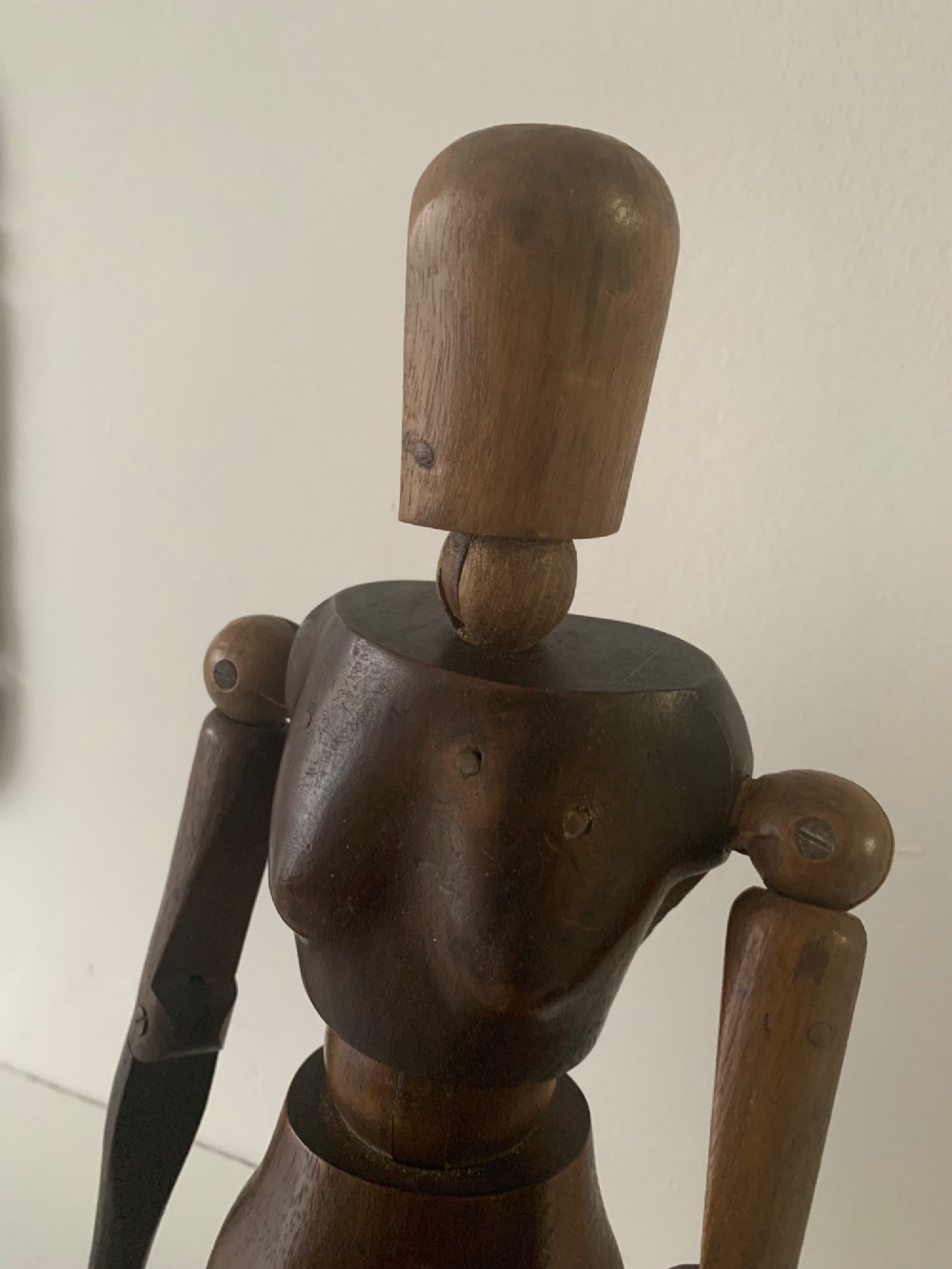 A RARE 19th CENTURY FEMALE ARTIST’S LAY FIGURE View V