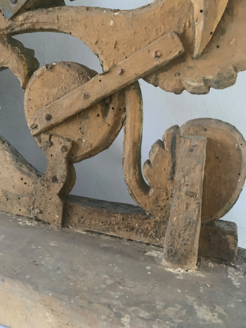 18th CENTURY ITALIAN CARVED ALTAR CANDELABRUM View XIII