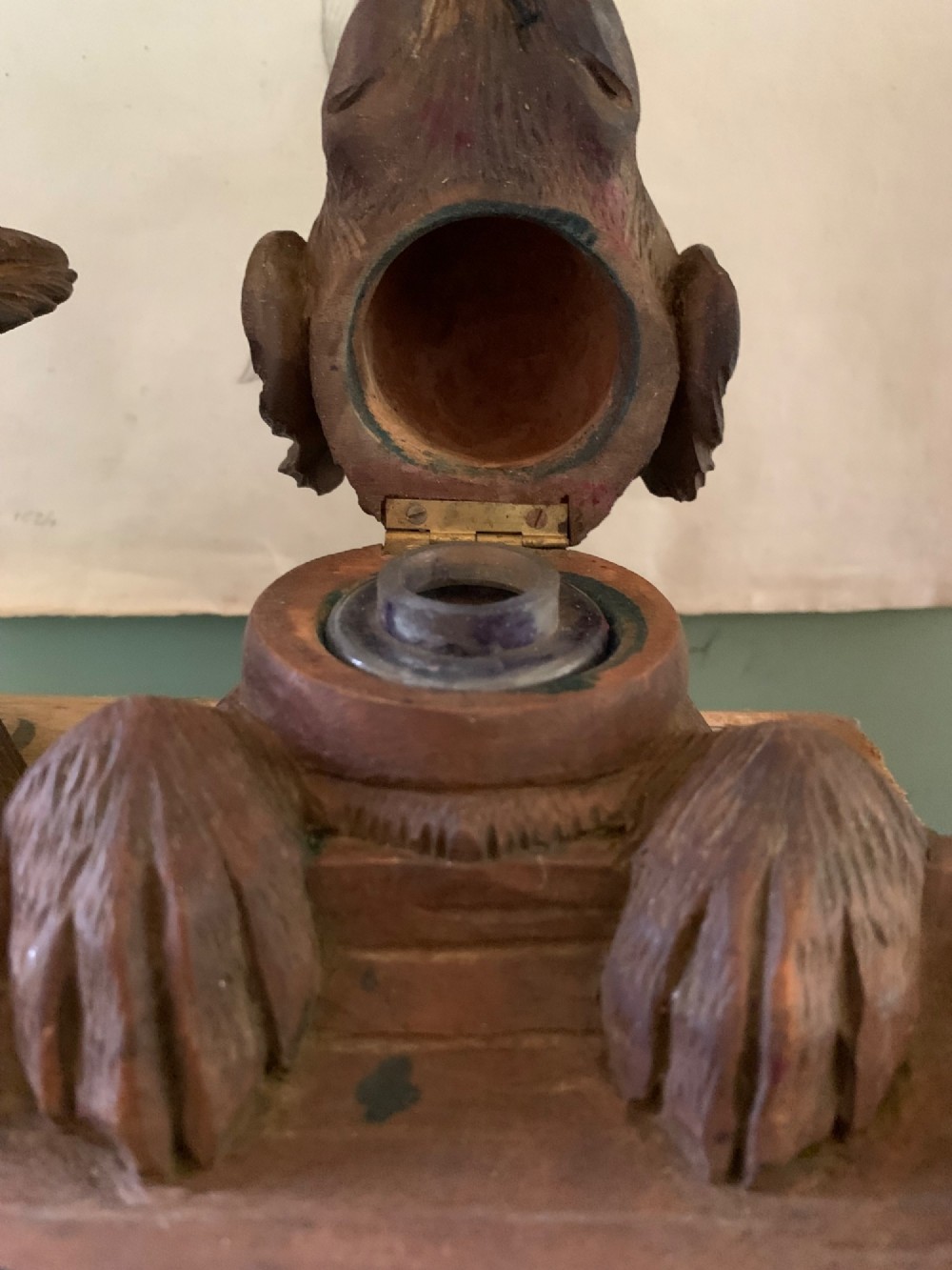 BLACK FOREST DOG INKSTAND View VIII