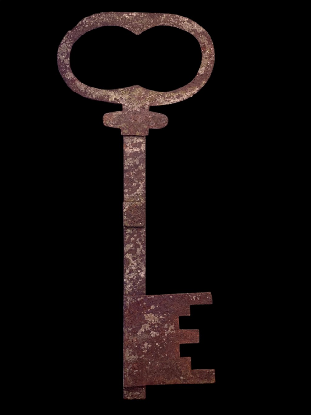 A LARGE 19th C FORGED IRON LOCKSMITH TRADE SIGN View II