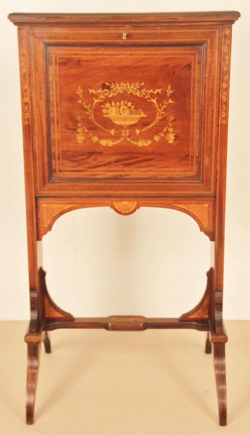 Fine Quality Inlaid Mahogany Writing Desk