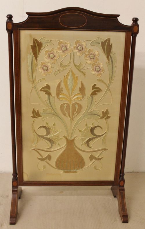Victorian Mahogany Firescreen