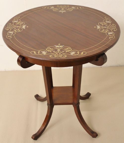 Fine Quality Inlaid Art Nouveau Table