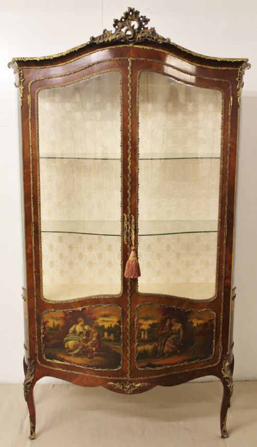 Vernis Martin Kingwood French Serpentine Vitrine