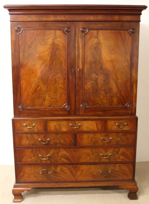 Georgian Mahogany Linen Press