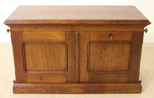 Amberg's Patent Filing Cabinet