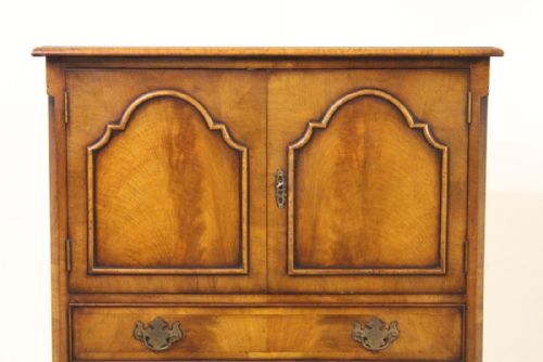 fig 1. Walnut Linen Press by Maple and Co