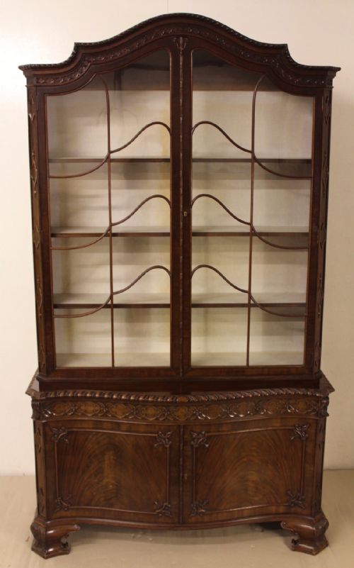 fig 5. Mahogany Chippendale Style Bookcase by Waring and Gillow