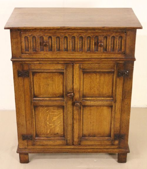 Ipswich Oak 2 Door Cupboard