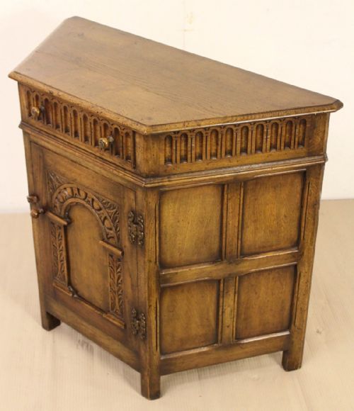 Ipswich Oak Cupboard