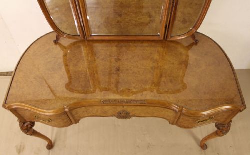 fig 2. Burr Walnut Dressing Table by Hille of London